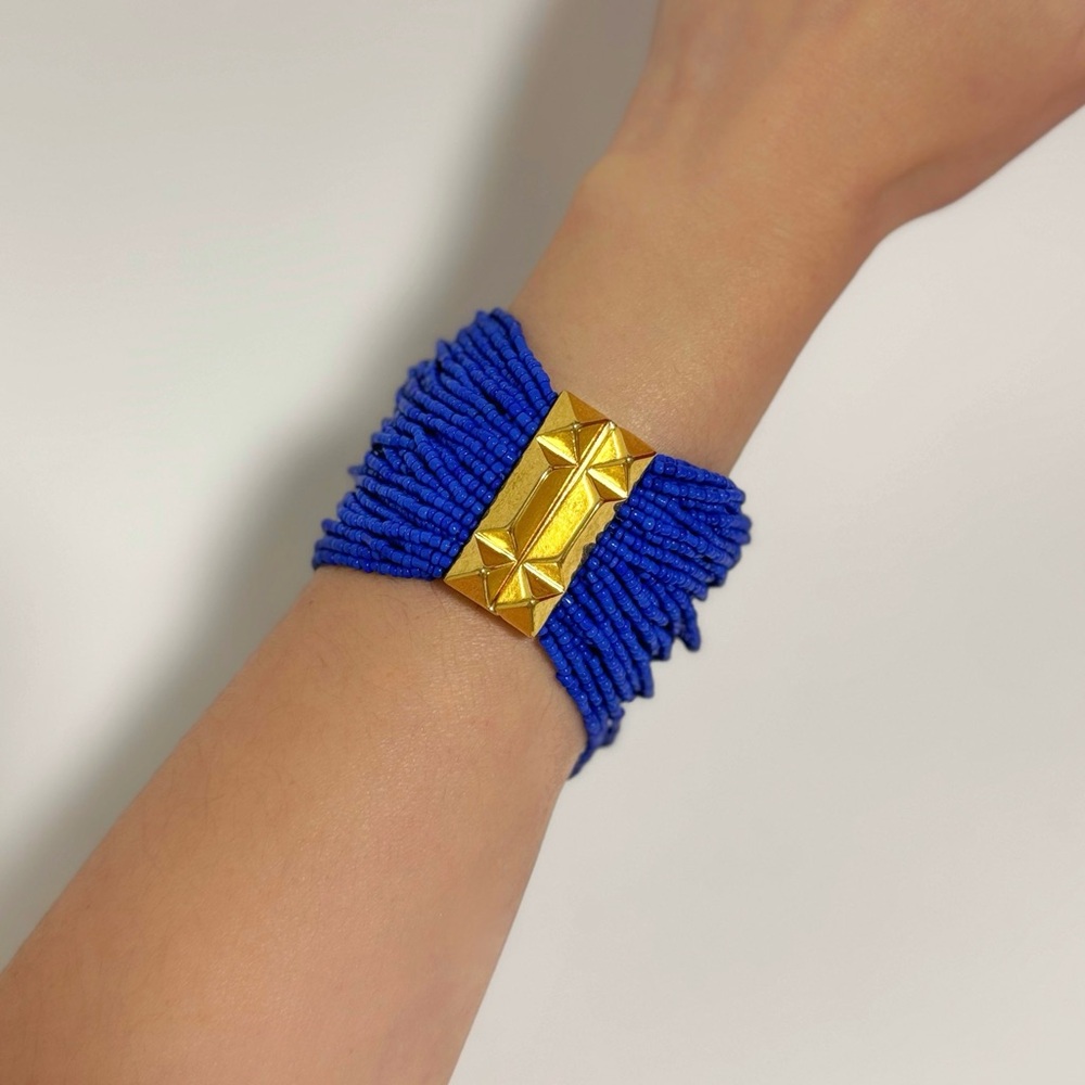 BCBG Lapis Lazuli Blue and Gold Beaded Bracelet